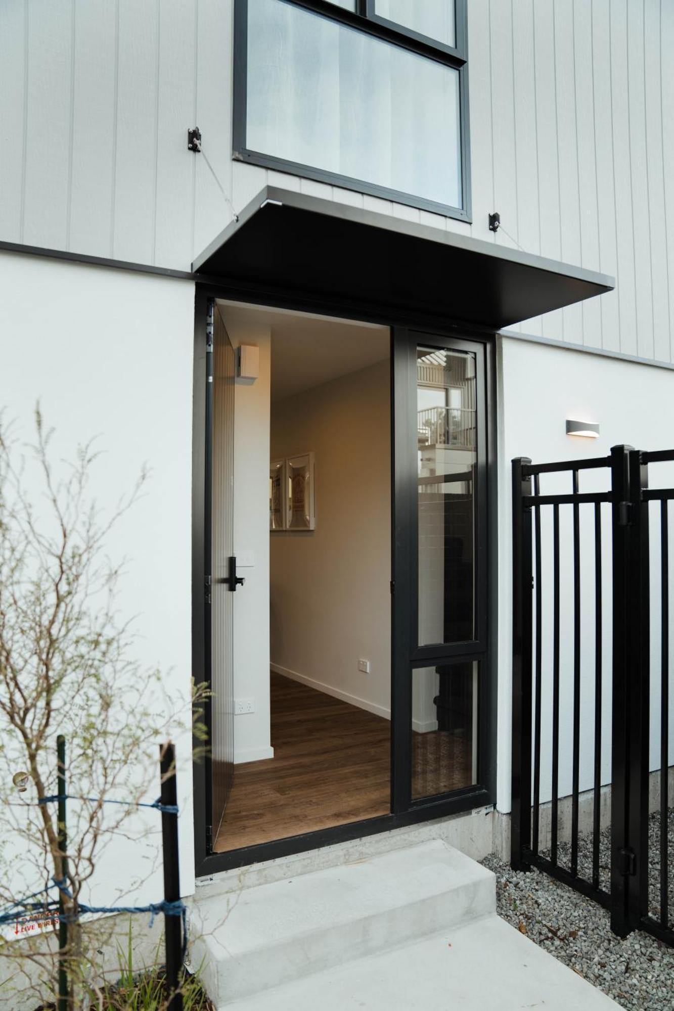 New Townhouse, Heart Of City Centre, 2 Bed 2 Bath, Car Park Christchurch Eksteriør bilde