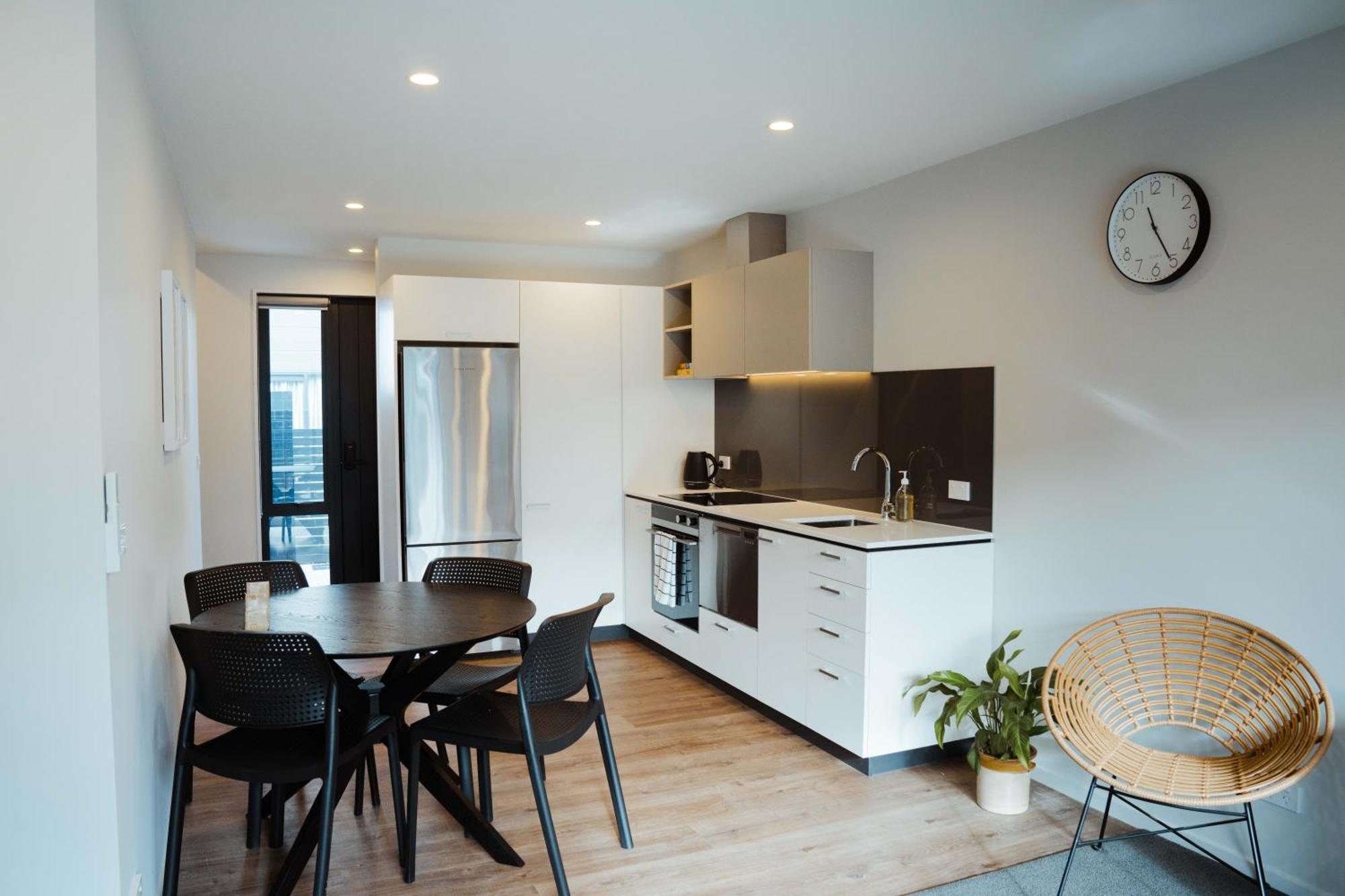 New Townhouse, Heart Of City Centre, 2 Bed 2 Bath, Car Park Christchurch Eksteriør bilde