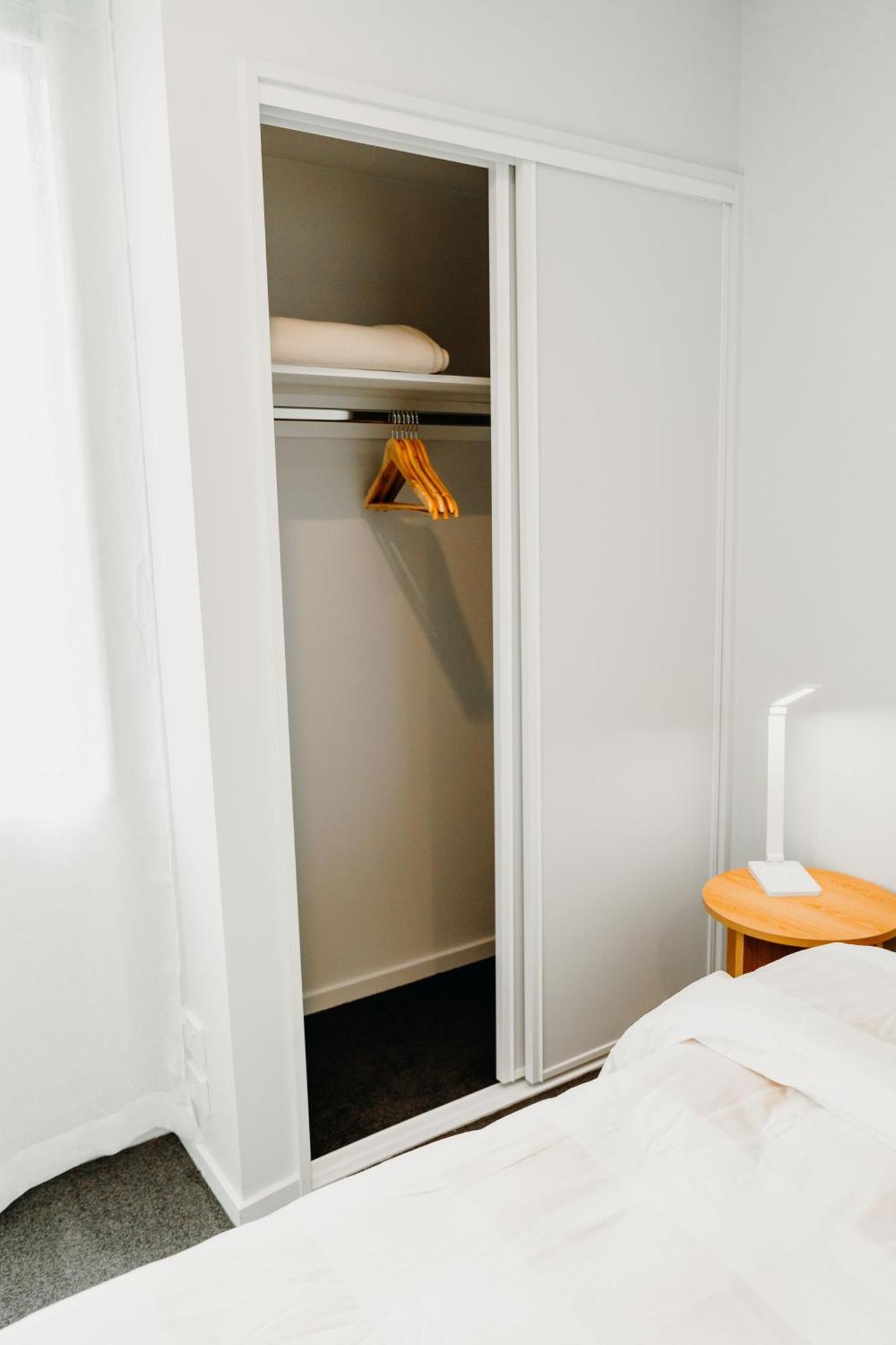 New Townhouse, Heart Of City Centre, 2 Bed 2 Bath, Car Park Christchurch Eksteriør bilde