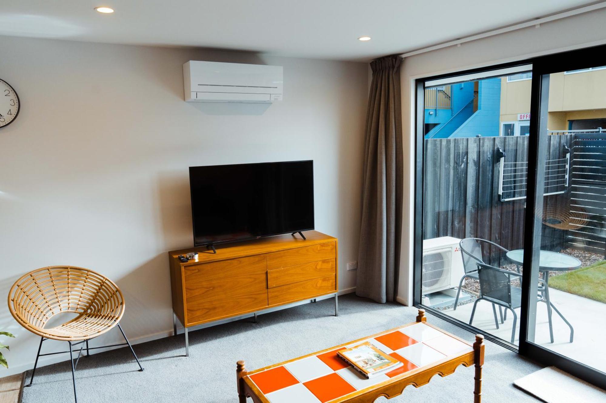 New Townhouse, Heart Of City Centre, 2 Bed 2 Bath, Car Park Christchurch Eksteriør bilde